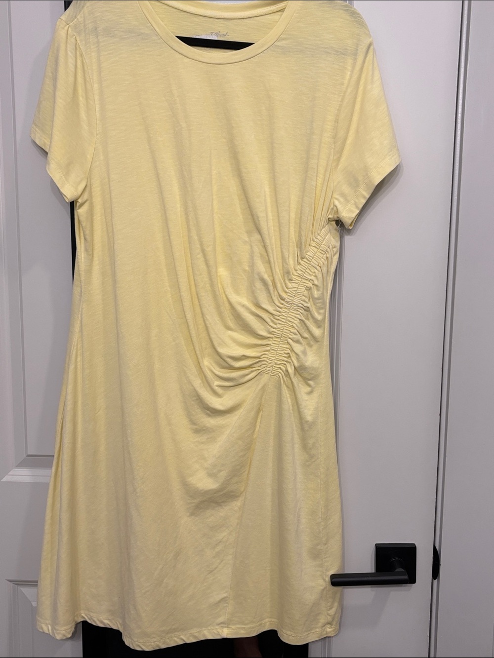 Universal Thread Light Yellow Ruched Side T-Shirt Dress